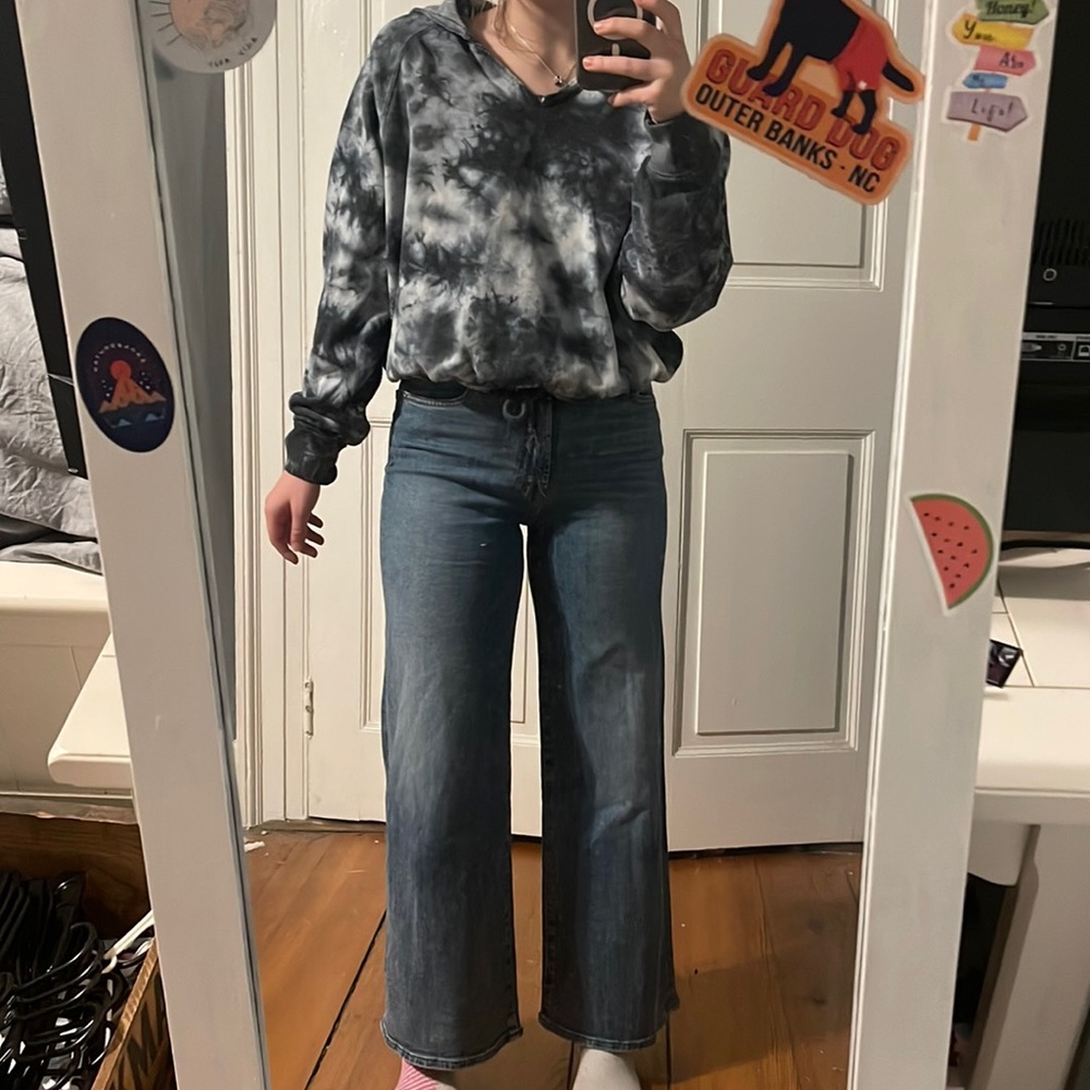 Light, soft, tie-dye hoodie!